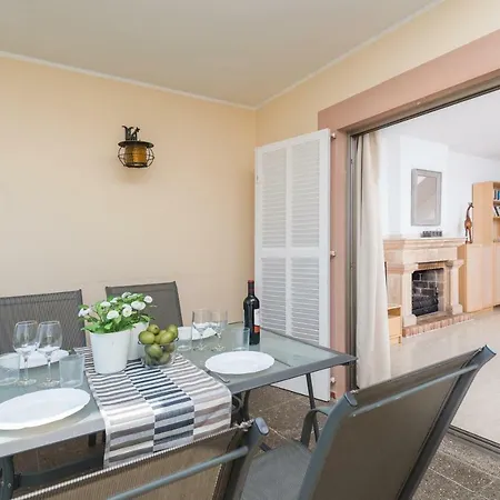 Seaside House V بيت للعطل *